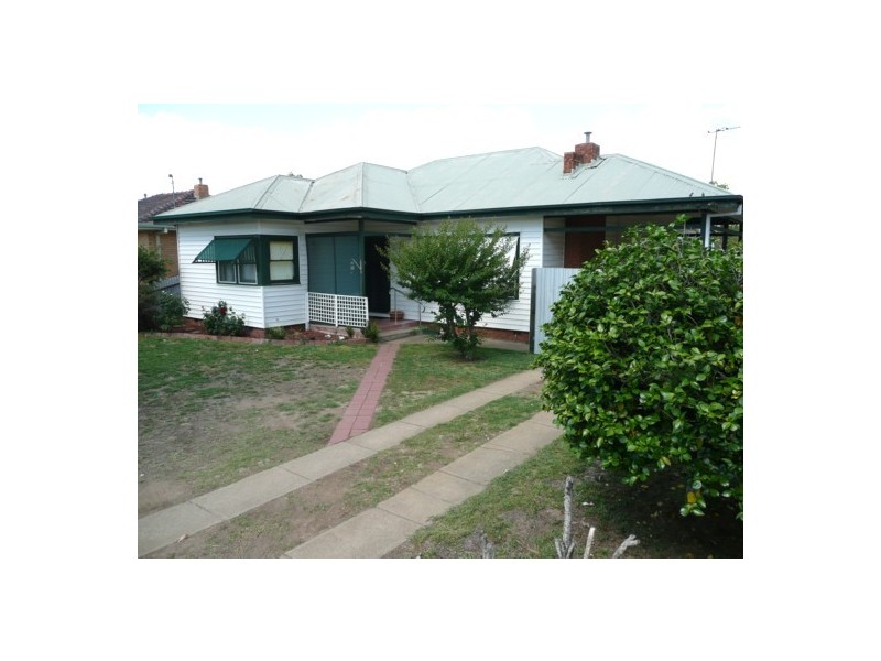 948 Calimo St, North Albury NSW 2640