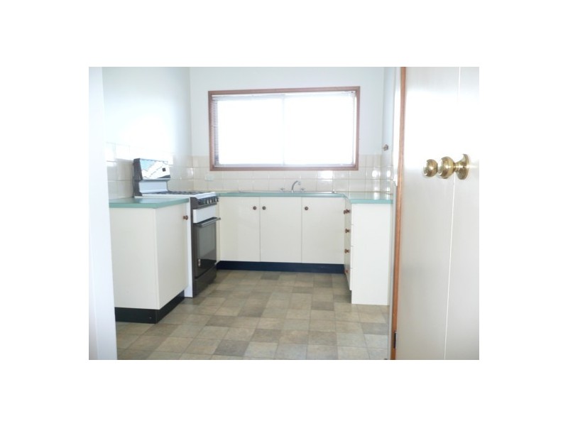 1/577 Webb St, Lavington NSW 2641