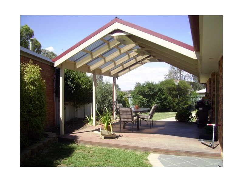5 Cobbler Crt, Thurgoona NSW 2640