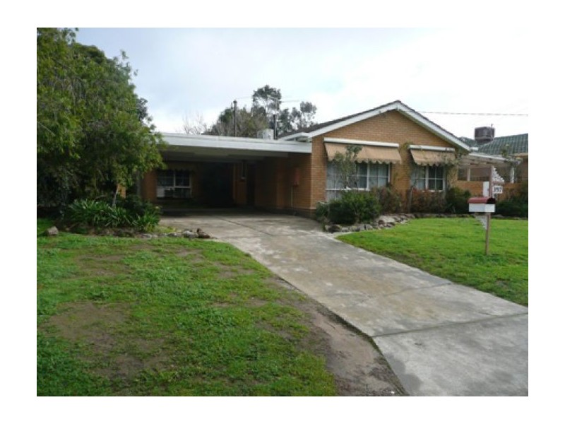 357 Sutherland St, Lavington NSW 2641