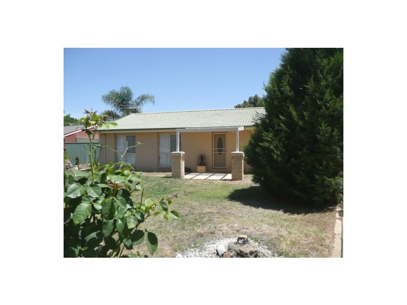 104 Huon St., Jindera NSW 2642