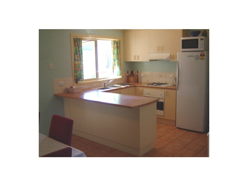 104 Huon St., Jindera NSW 2642