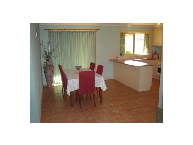 104 Huon St., Jindera NSW 2642