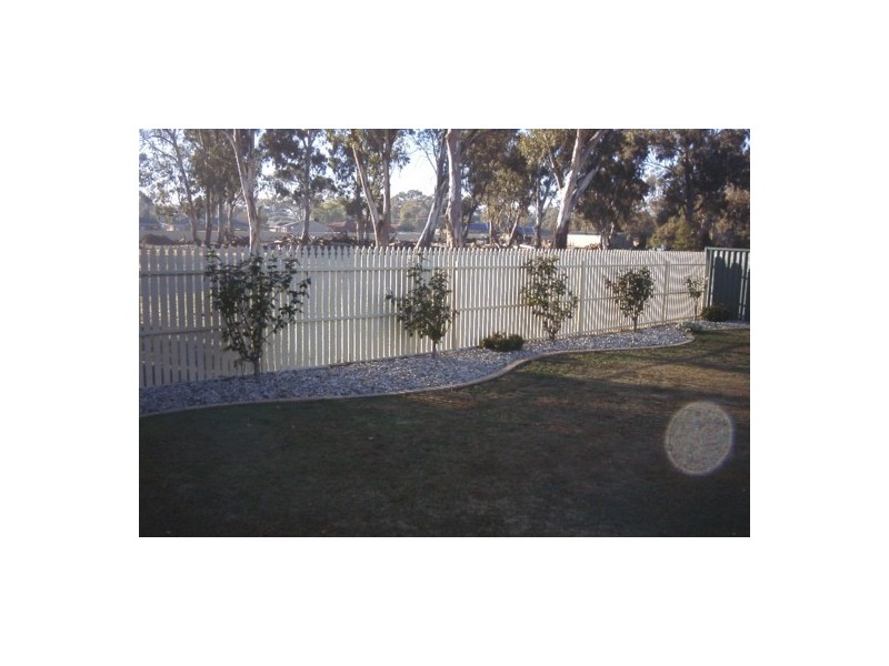 104 Huon St., Jindera NSW 2642