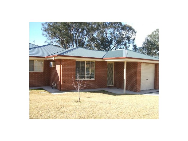 4/144 Hotham St, Thurgoona NSW 2640