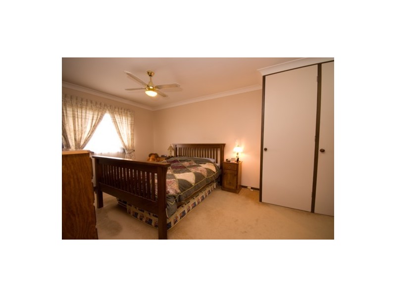 552 Kemp St, Lavington NSW 2641