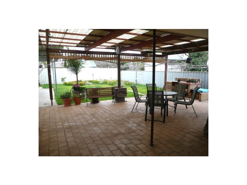 501  Alldis Ave, Lavington NSW 2641