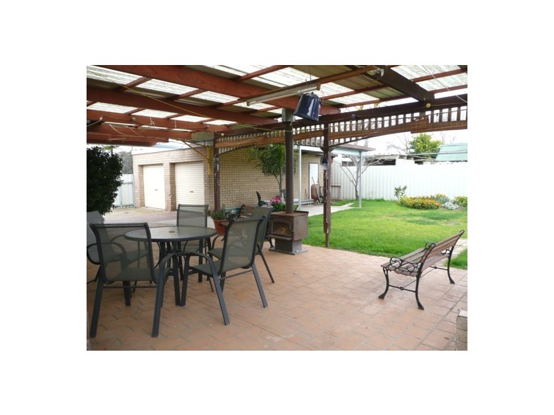 501  Alldis Ave, Lavington NSW 2641