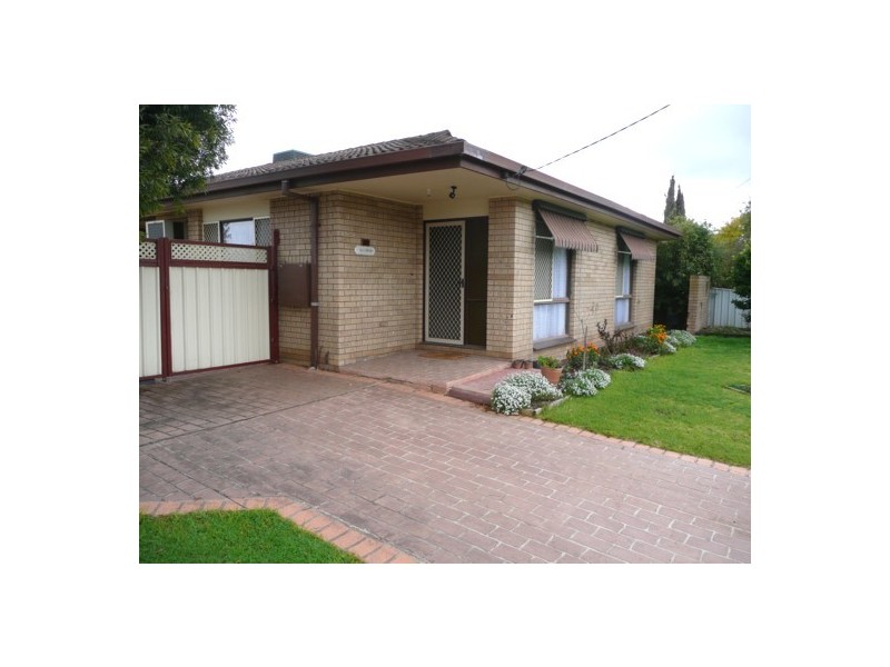 501  Alldis Ave, Lavington NSW 2641