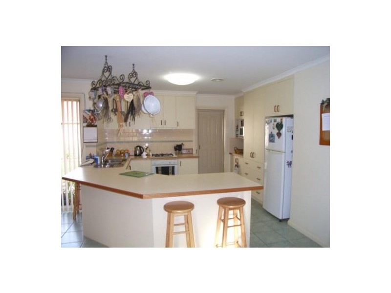 48  Privett Place, Lavington NSW 2641