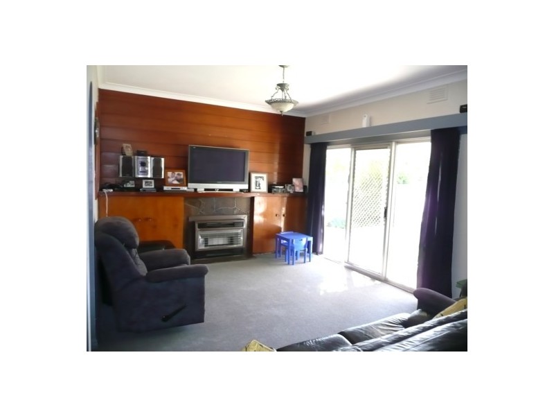 305 Union Rd, North Albury NSW 2640