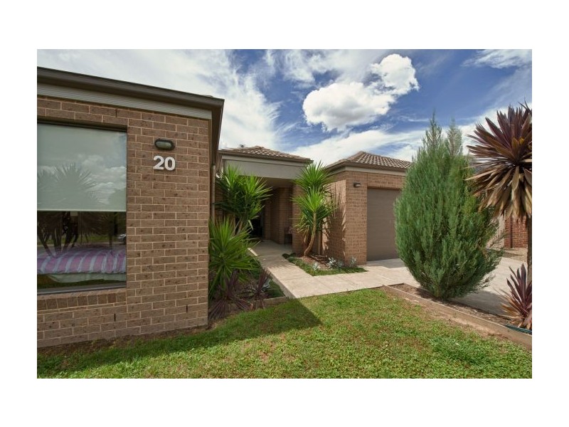 20 Darga Pl, Lavington NSW 2641