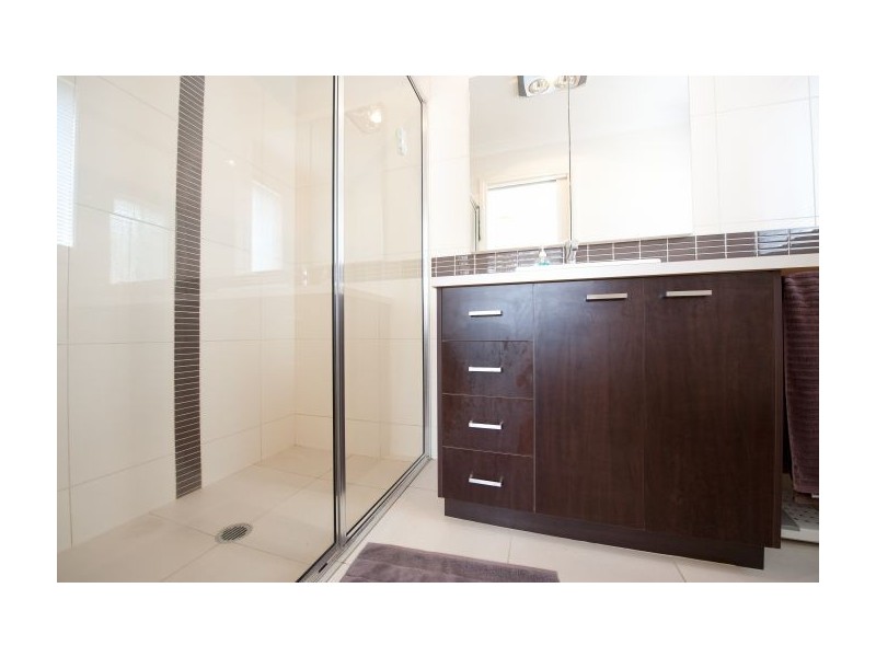 20 Darga Pl, Lavington NSW 2641