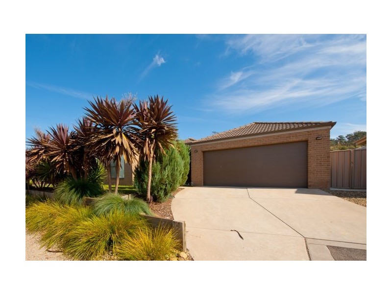 20 Darga Pl, Lavington NSW 2641
