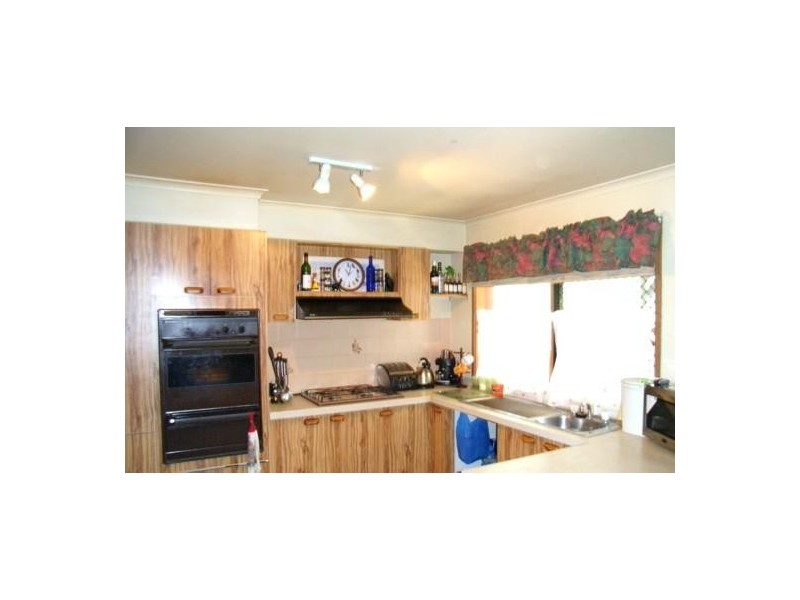 39 Jackling Dr, Lavington NSW 2641