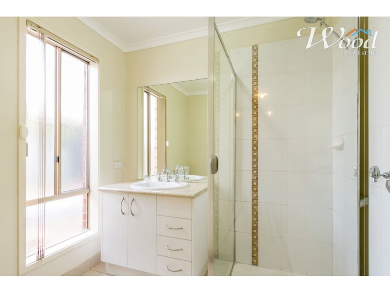 5 Willaroo Street, Thurgoona NSW 2640
