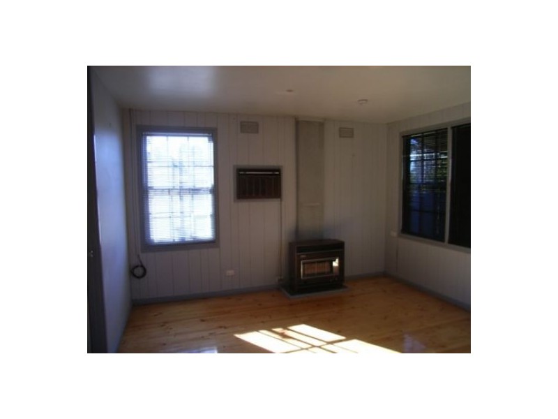 893 Bateman Place, Albury NSW 2640