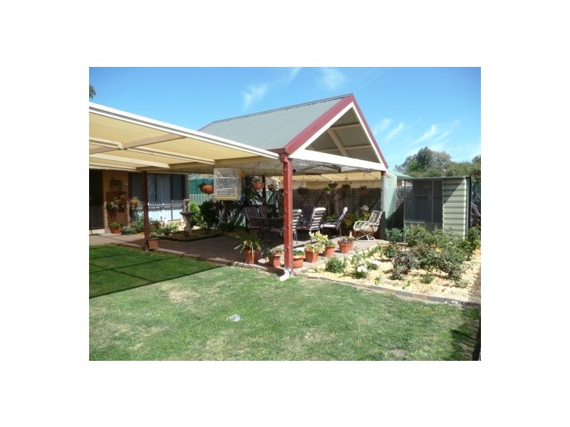 8 Goolagar Cres, Springdale Heights NSW 2641