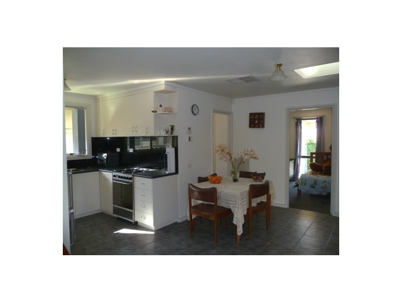 8 Goolagar Cres, Springdale Heights NSW 2641