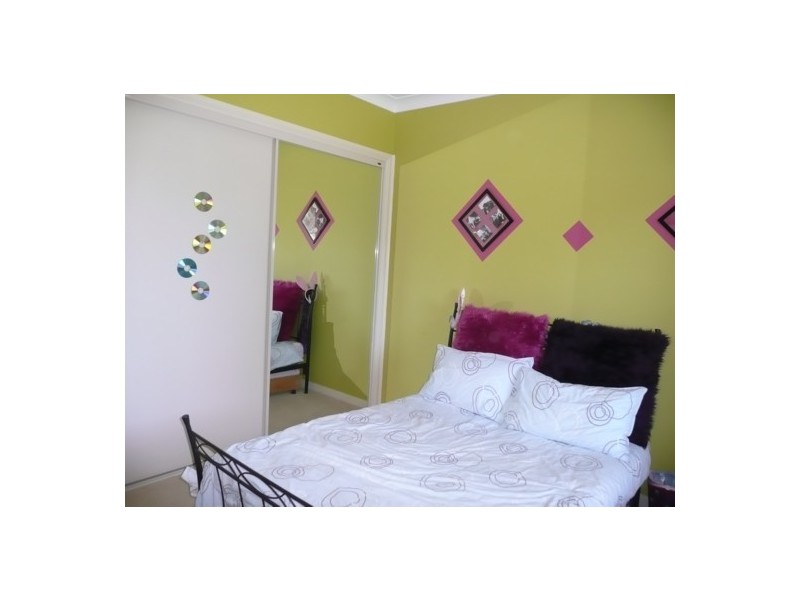 19 Valerie Way, Lavington NSW 2641