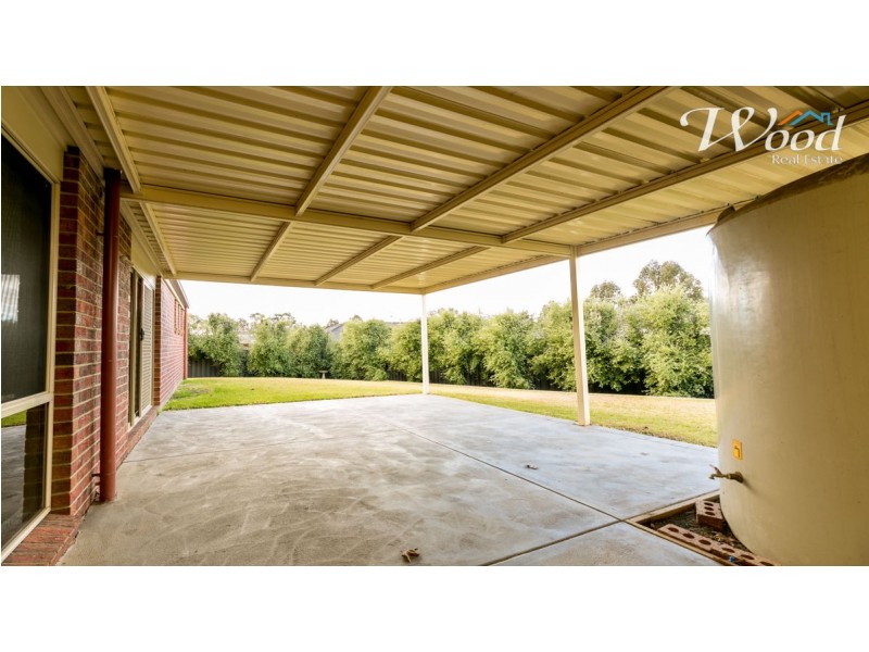 8 Squirrel Glider Drive, Thurgoona NSW 2640