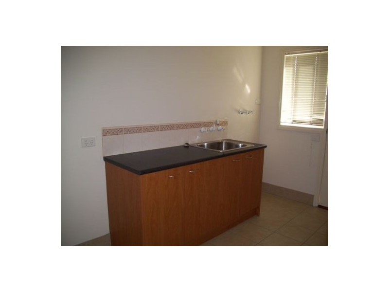 19 Kirkpatrick Crt, Albury NSW 2640