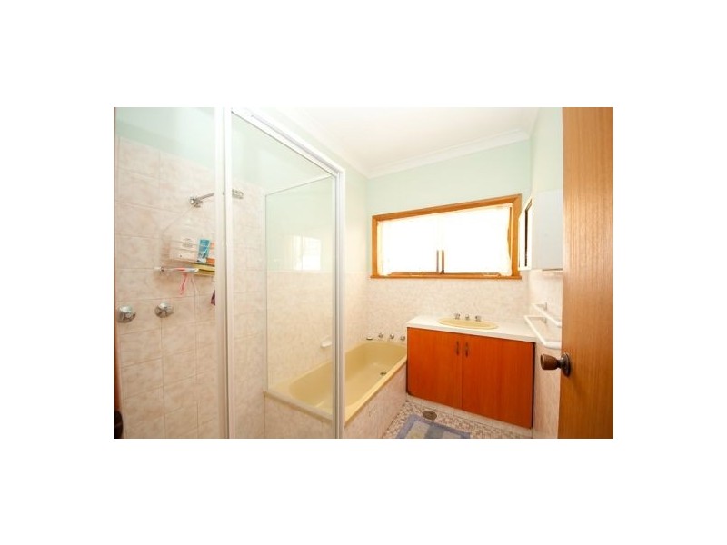 468 Kaitlers Road, Lavington NSW 2641