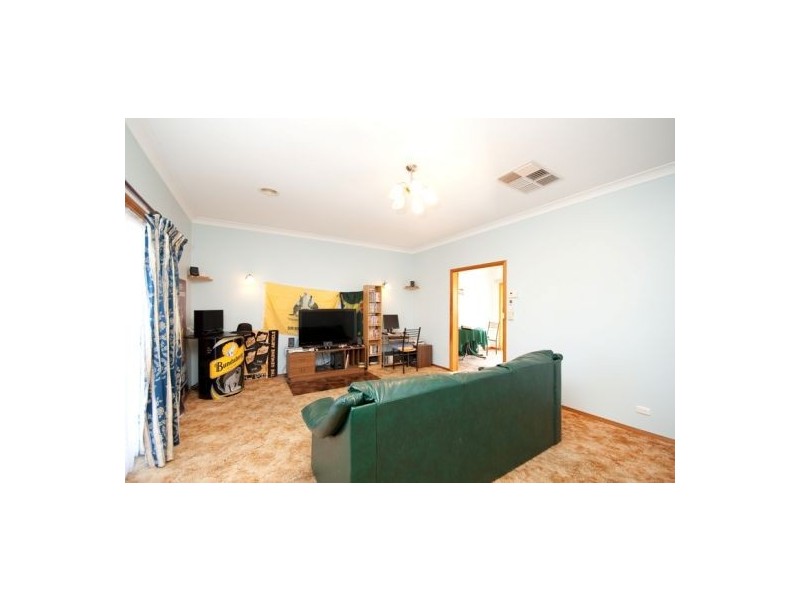 468 Kaitlers Road, Lavington NSW 2641