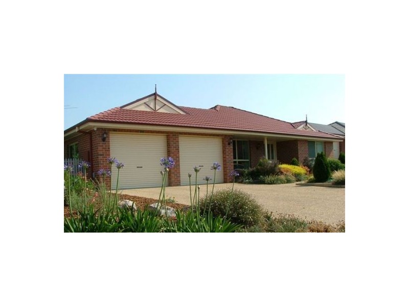34 Norman Way, Thurgoona NSW 2640