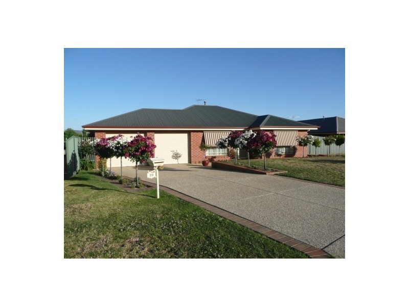 30 The Fell, Thurgoona NSW 2640