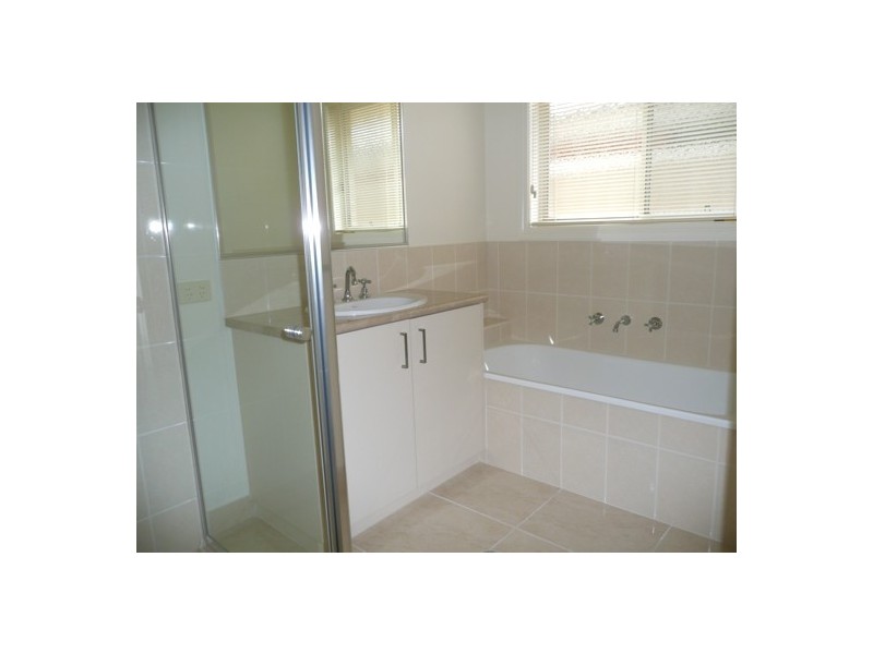 7 Firetail Street, Thurgoona NSW 2640