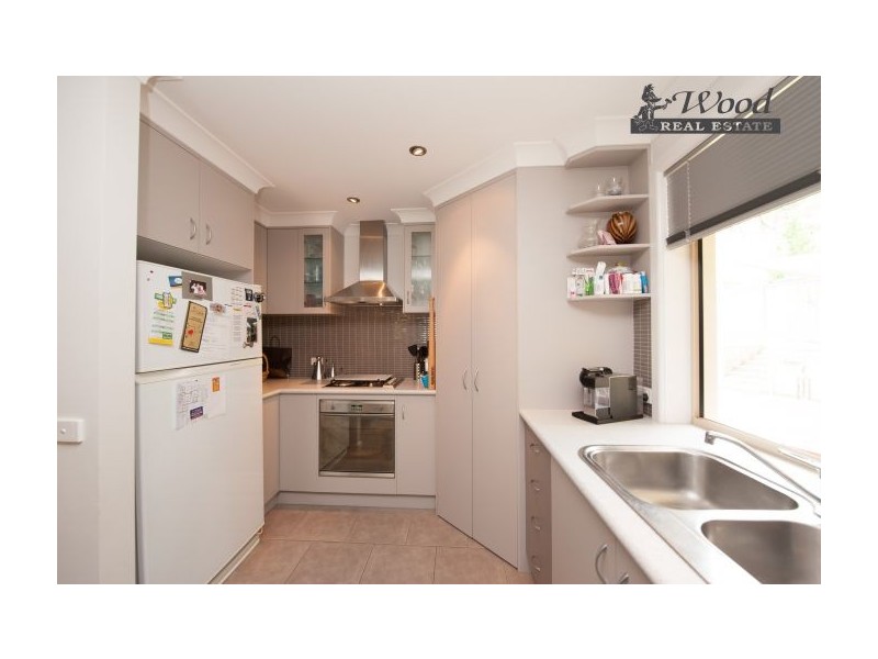 1 Blair Court, Lavington NSW 2641