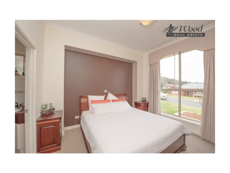 1 Blair Court, Lavington NSW 2641