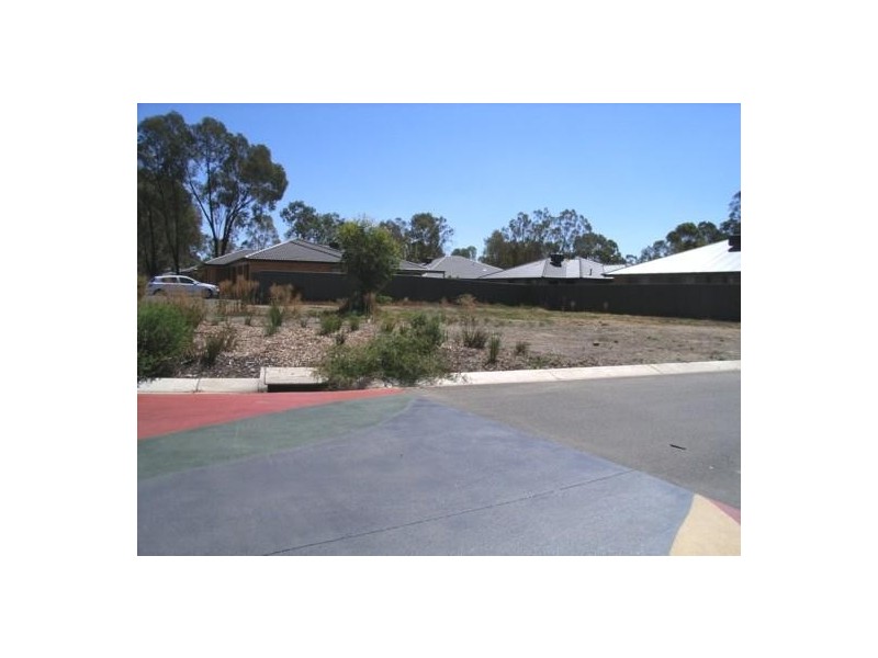 lot26 Hotham Circ, Thurgoona NSW 2640