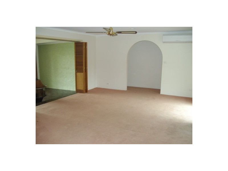 392 Colley St, Lavington NSW 2641