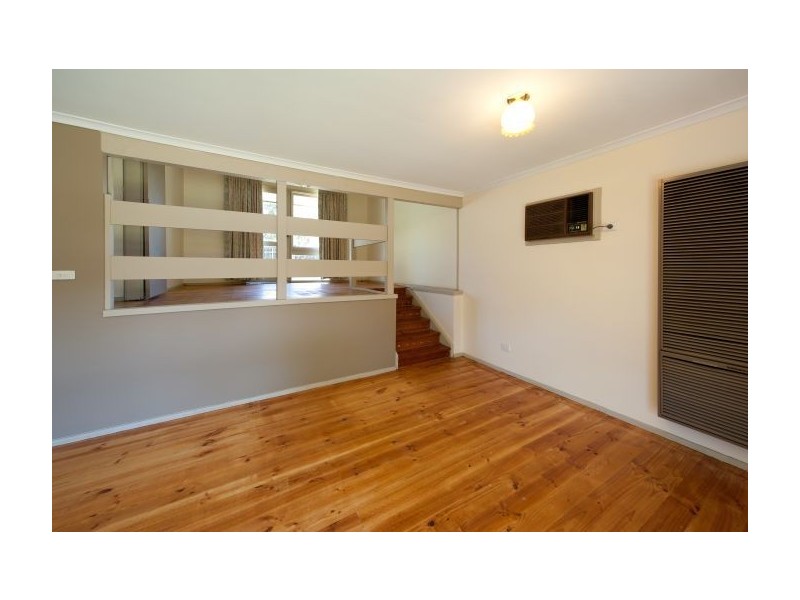 450 Dale Cres, Lavington NSW 2641