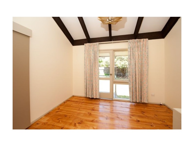 450 Dale Cres, Lavington NSW 2641