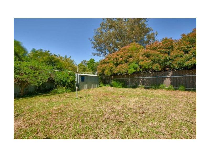 450 Dale Cres, Lavington NSW 2641