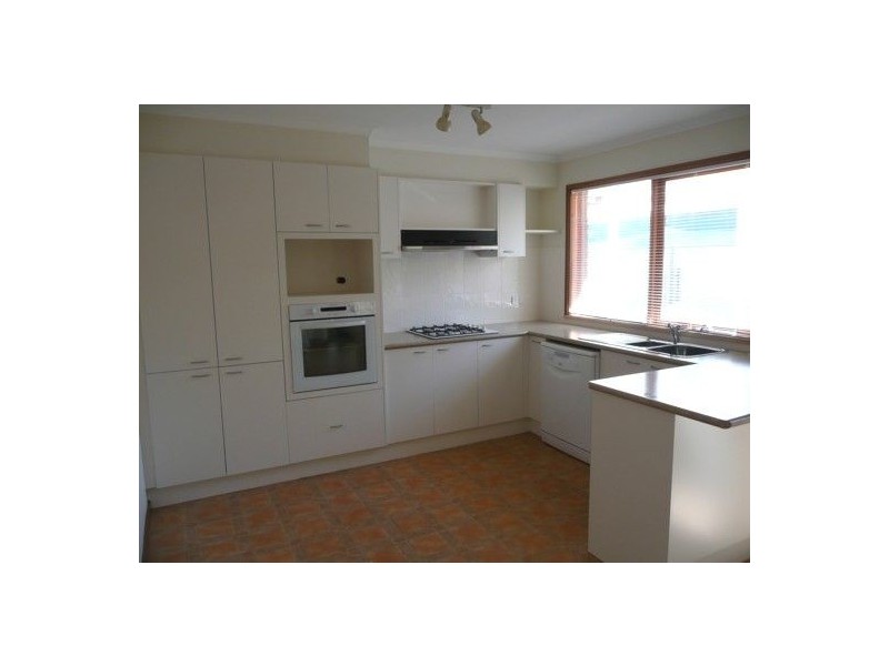 39 Jackling Dr, Lavington NSW 2641