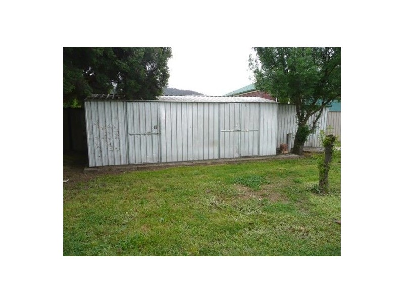 39 Jackling Dr, Lavington NSW 2641