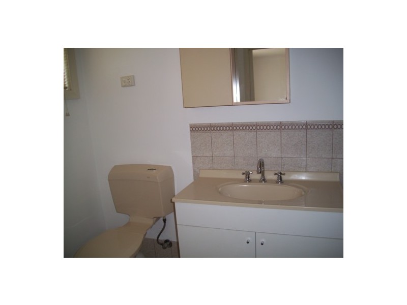 3/38 Jackling Dr, Lavington NSW 2641