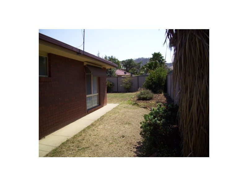 3/38 Jackling Dr, Lavington NSW 2641