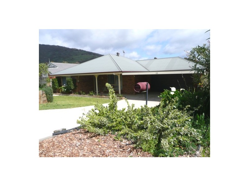13 Foxglove St, Baranduda VIC 3691