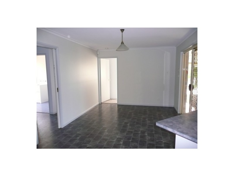 13 Foxglove St, Baranduda VIC 3691