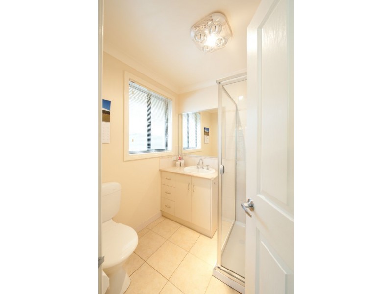 130 Hotham Circ, Thurgoona NSW 2640