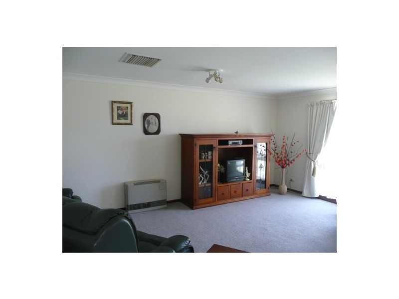 114 Dight St, Jindera NSW 2642