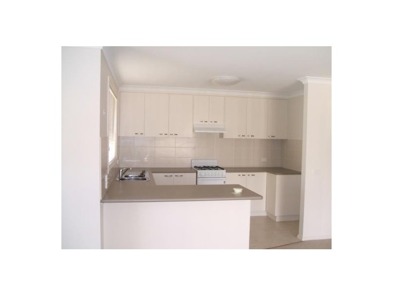 3/144 Hotham Circuit, Thurgoona NSW 2640