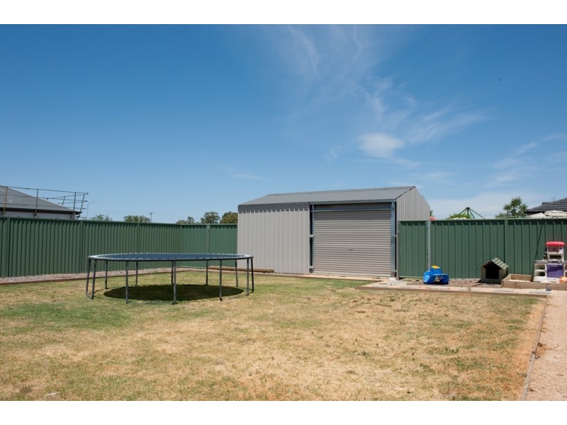 12  Jarrah Court, East Albury NSW 2640