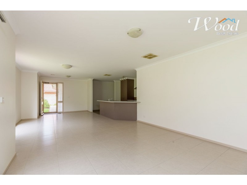 1/7 Lachlan Lane, Lavington NSW 2641