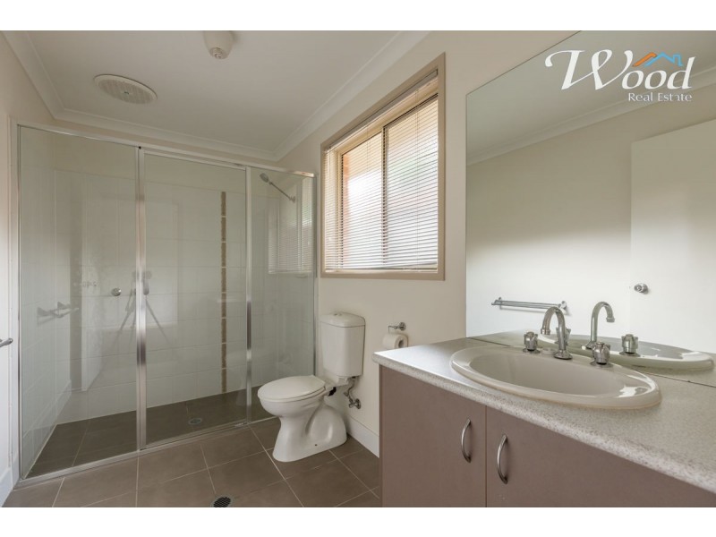 1/7 Lachlan Lane, Lavington NSW 2641
